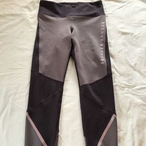 Under Armour compression leggings sz M
